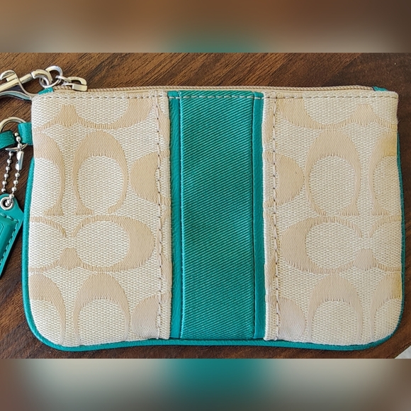 Coach Wristlet, Teal Green - Picture 2 of 9
